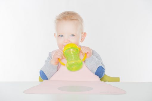 Lätzchen von LaLatz in rosa mit grau, kinderlätzchen